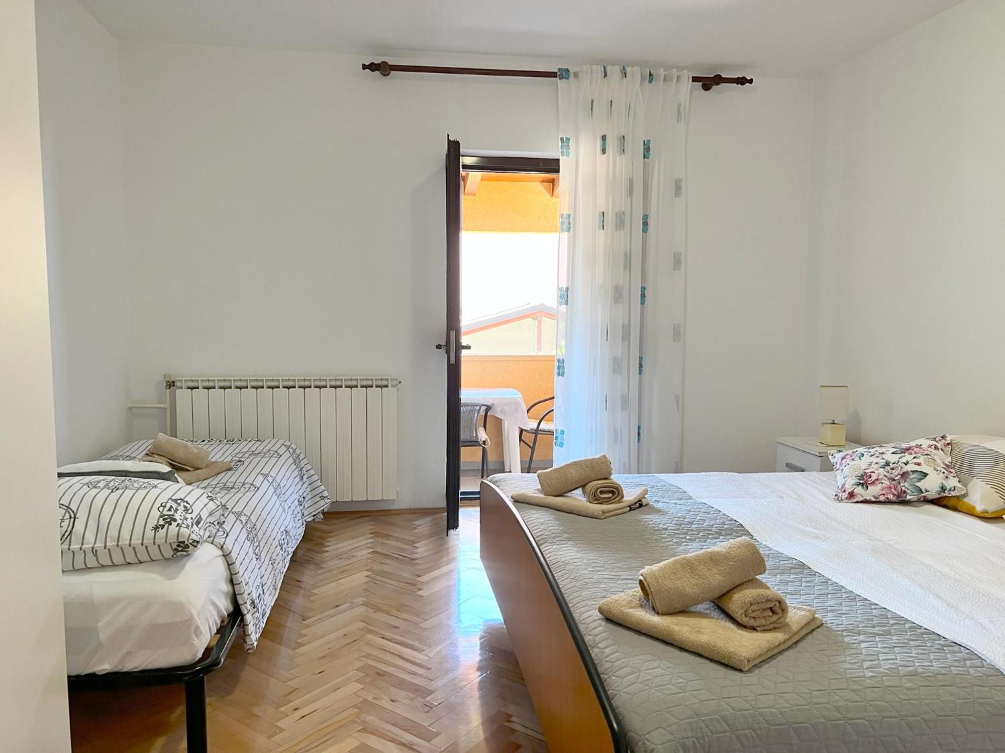Apartments Ares Rovinj Exterior photo
